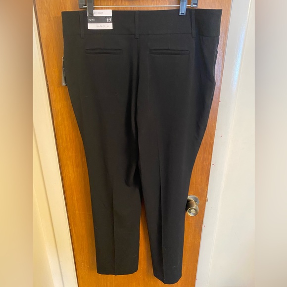NWT Women’s Rafaella Curvy Bootcut High Rise Solid Black Pants Size 16 - Picture 8 of 15